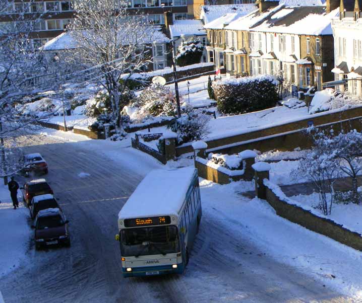 Arriva the Shires Dennis Dart SLF Plaxton 3181